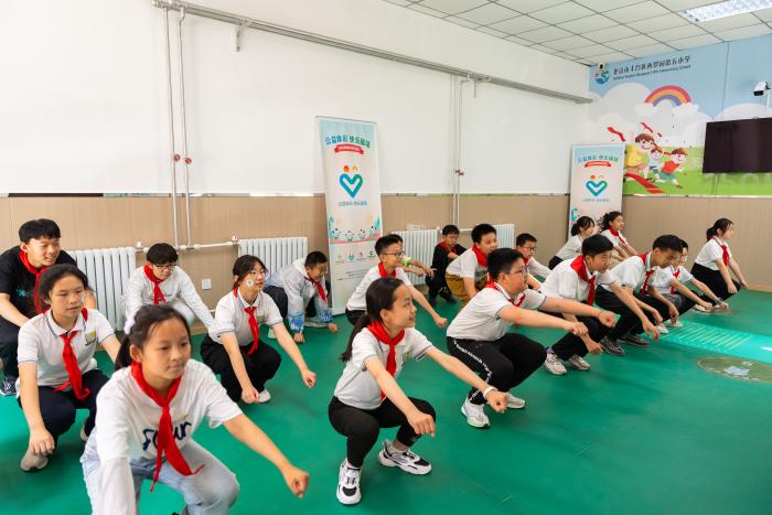 公益体彩快乐操场科技赋能健康进校园行动