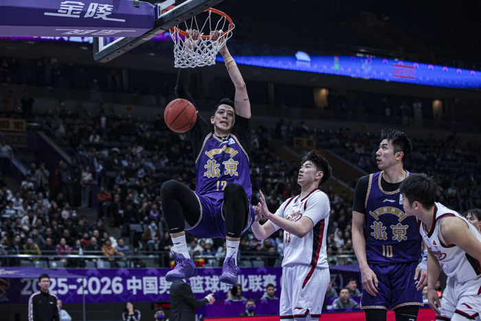 北控男篮加时逆转浙江稠州金租 沈梓捷关键进攻