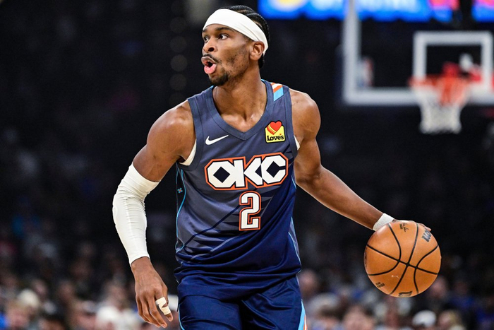 雷霆队赛季中期波动后强势收官锁定西部榜首